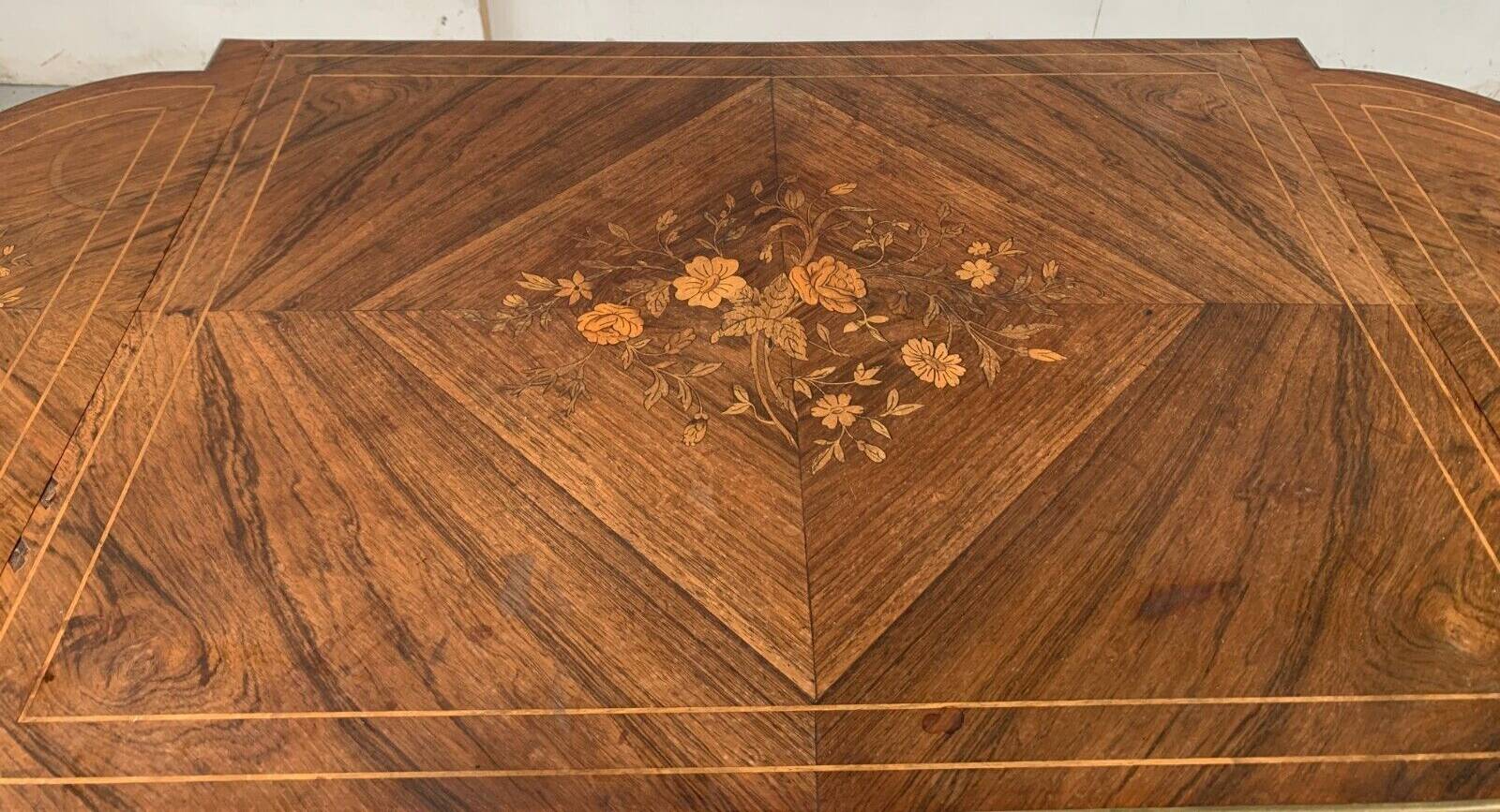 Napoleon III style desk table with 20th century inlaid top