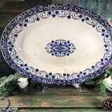 Oval dish Longwy model Louis XV white and blue 1850