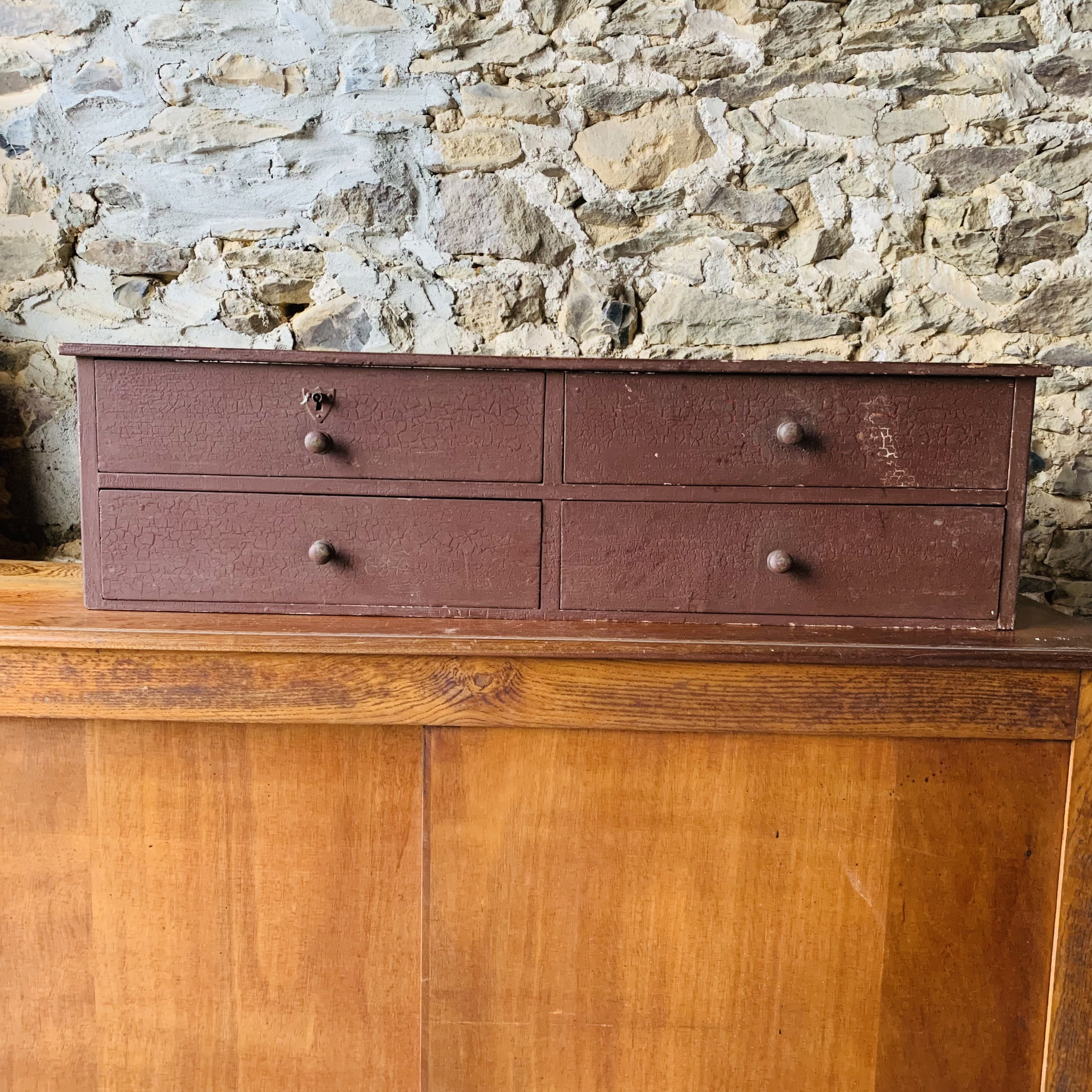 Small piece of furniture 4 drawers
