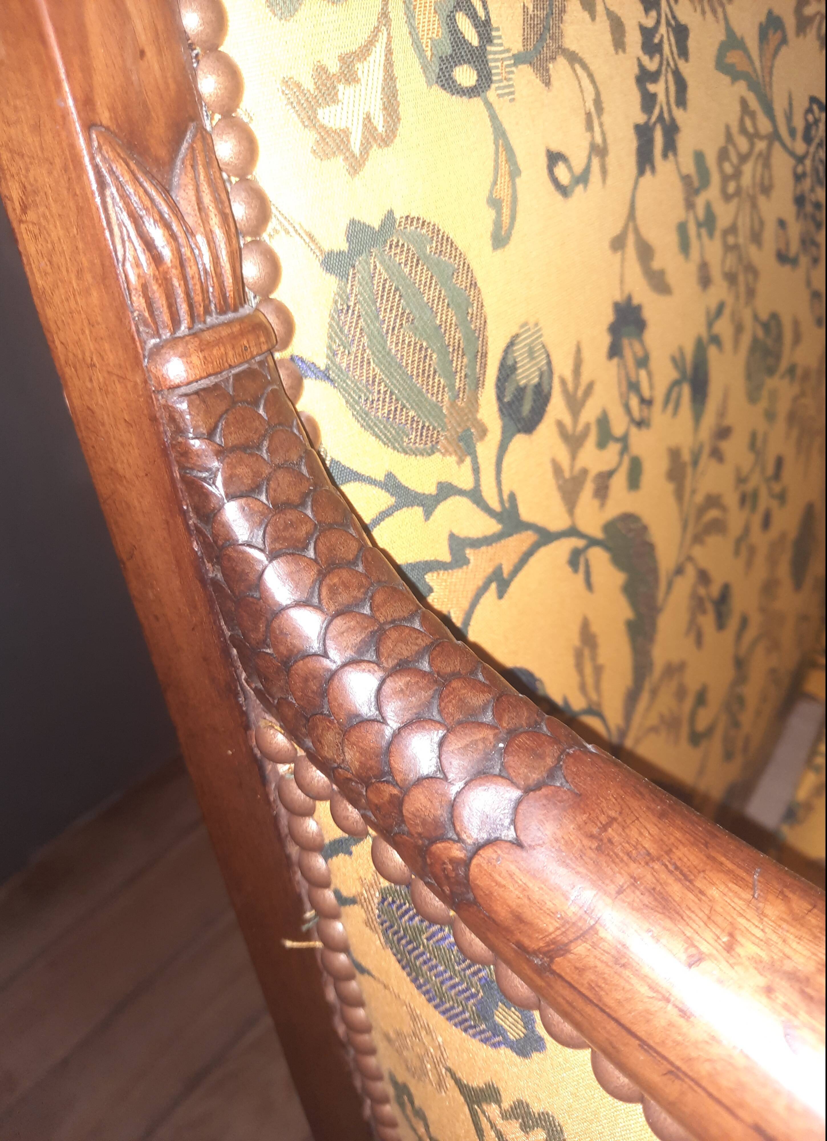 Fake pair of Restoration period shepherdesses