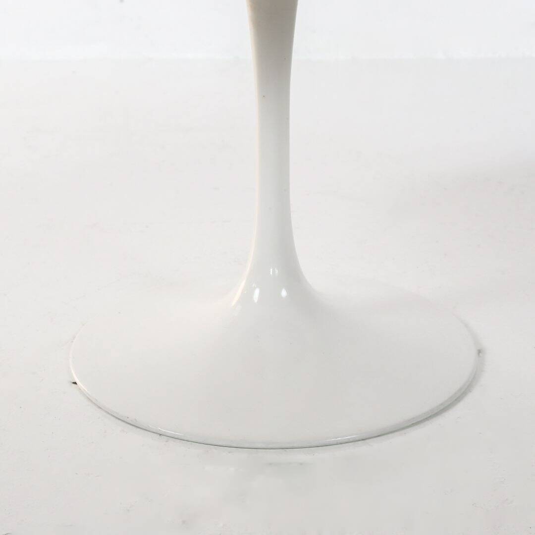 Tulip Coffee Table by Eero Saarinen for Knoll International 1970s