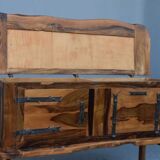 Bahut bar Brutaliste free form in olive tree