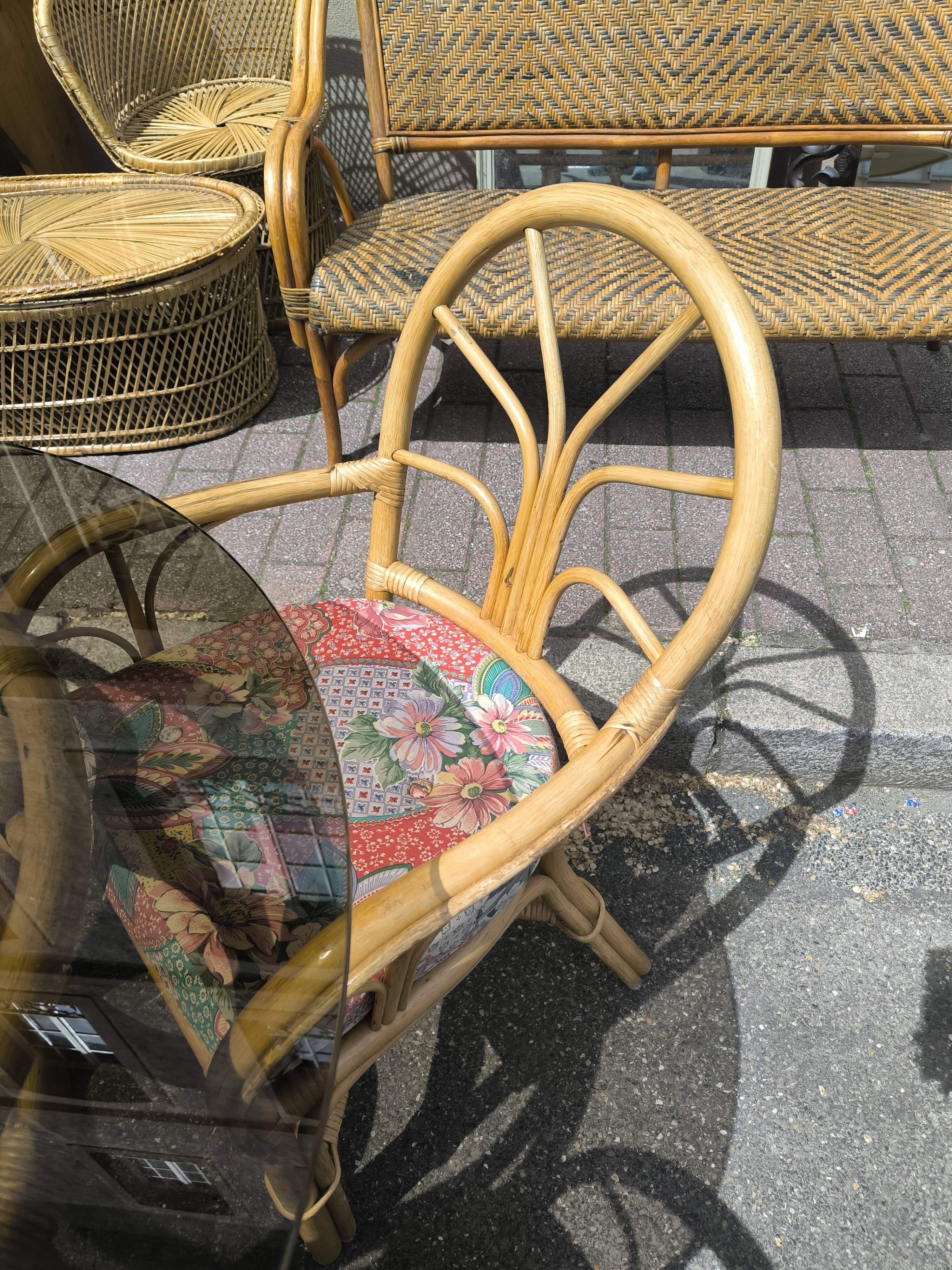 Rattan lounge set