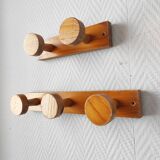 Vintage 70s pine coat hooks – Perriand Les Arcs style