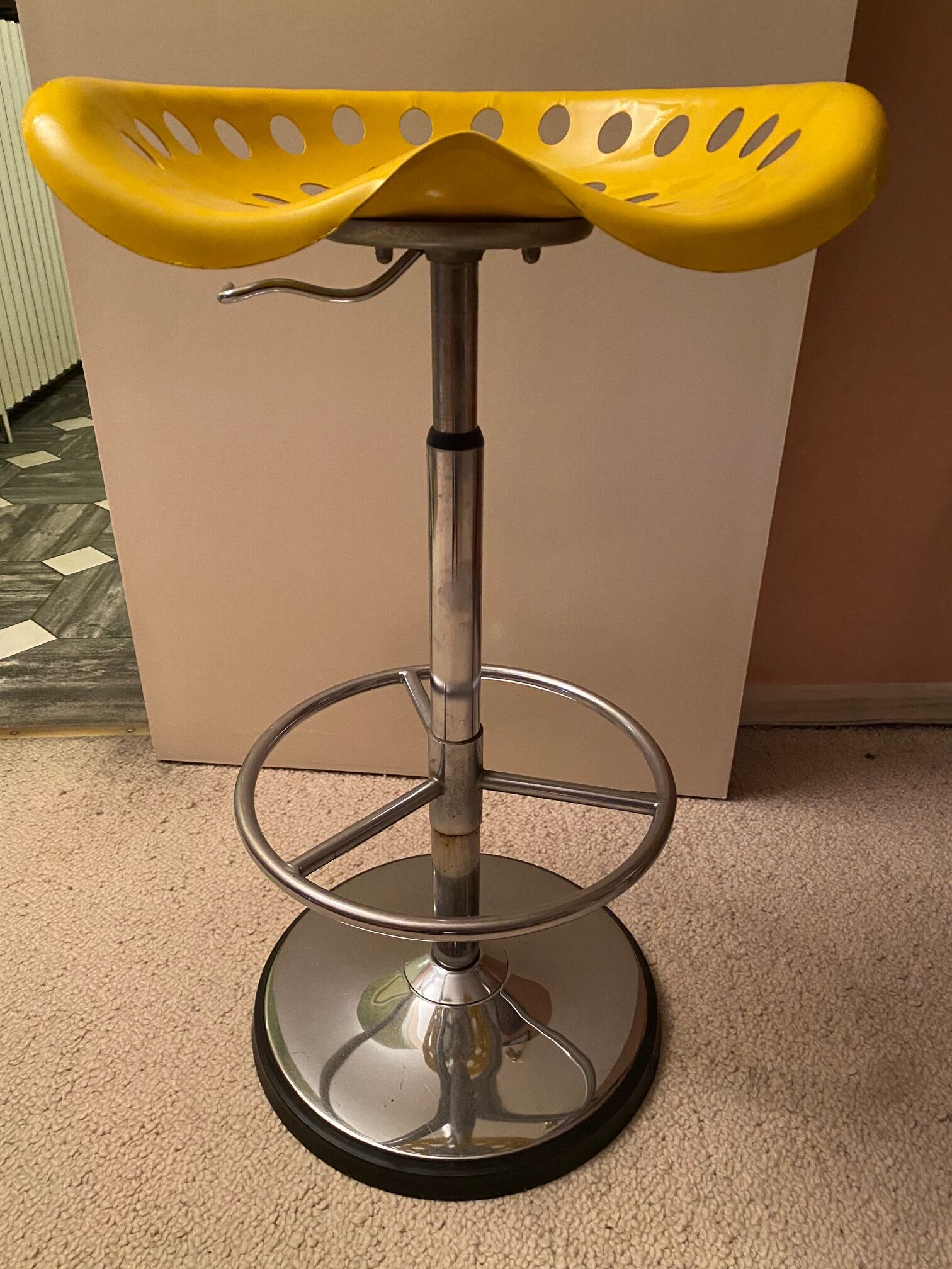 Telescopic bar taboo mirima