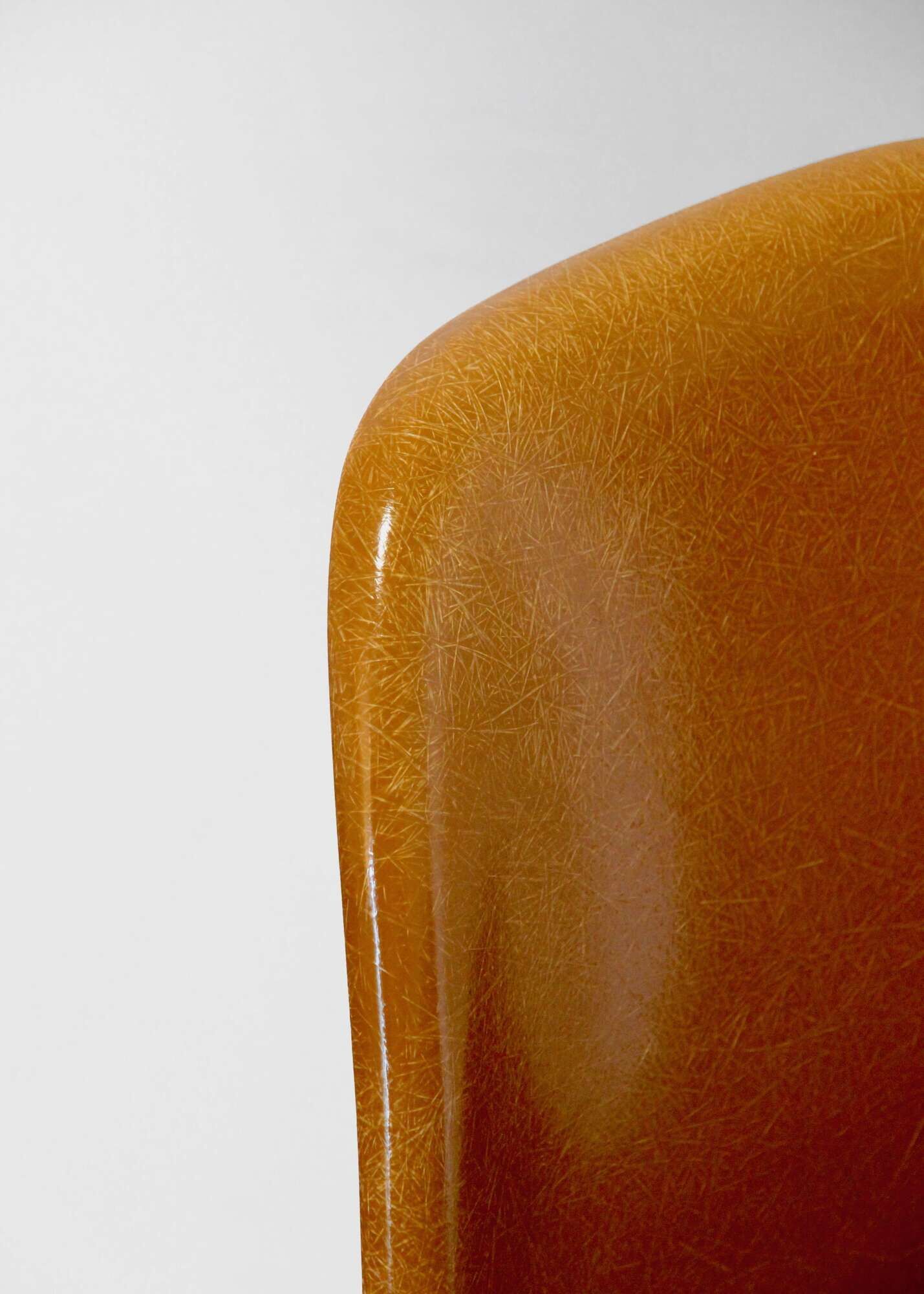 Chaise DSW ochre dark par Charles et Ray Eames pour Herman Miller, années 60
