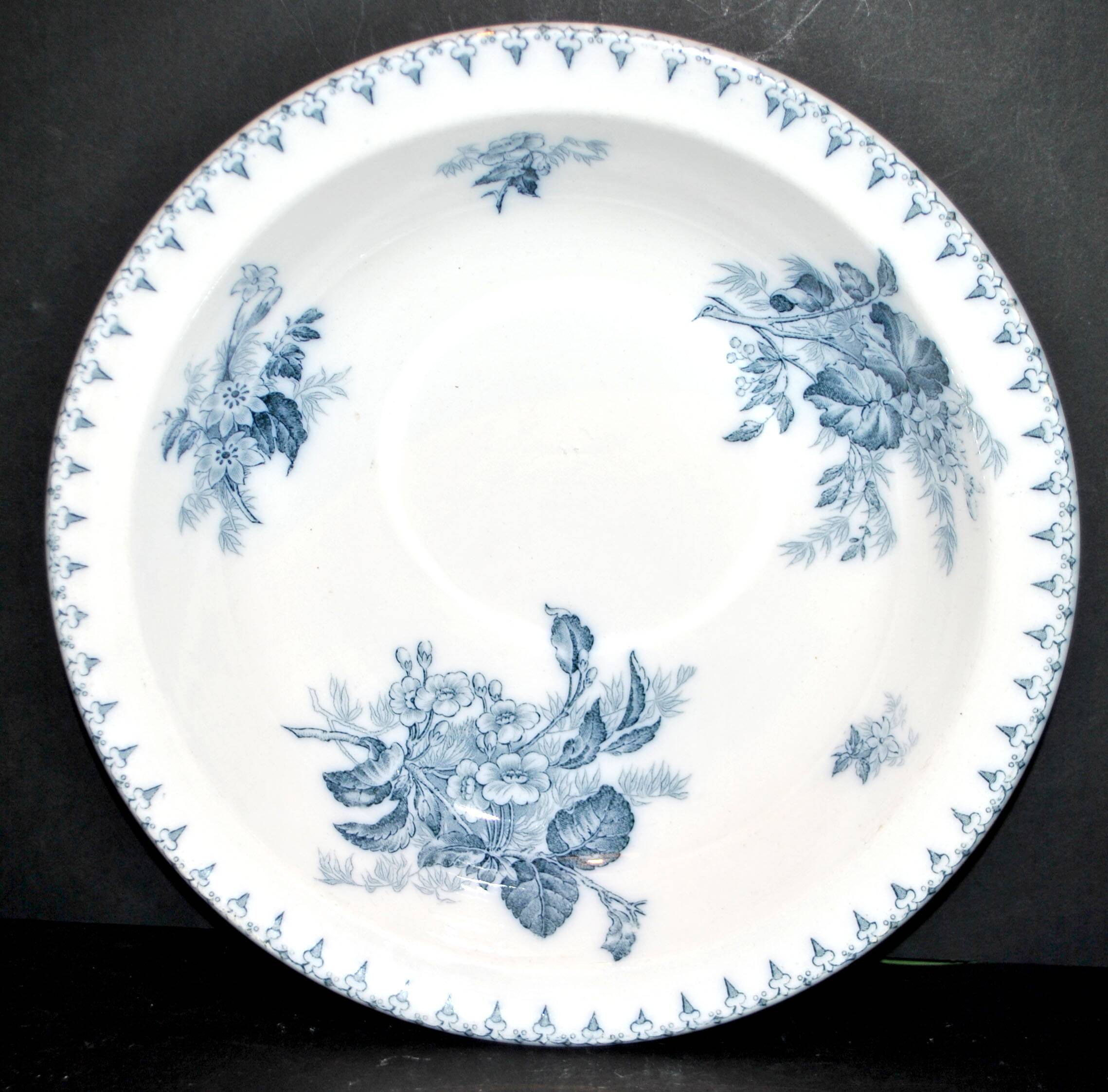 SARREGUEMINES FLORE Deep dish Salad bowl with blue flower decoration U&C 28cm