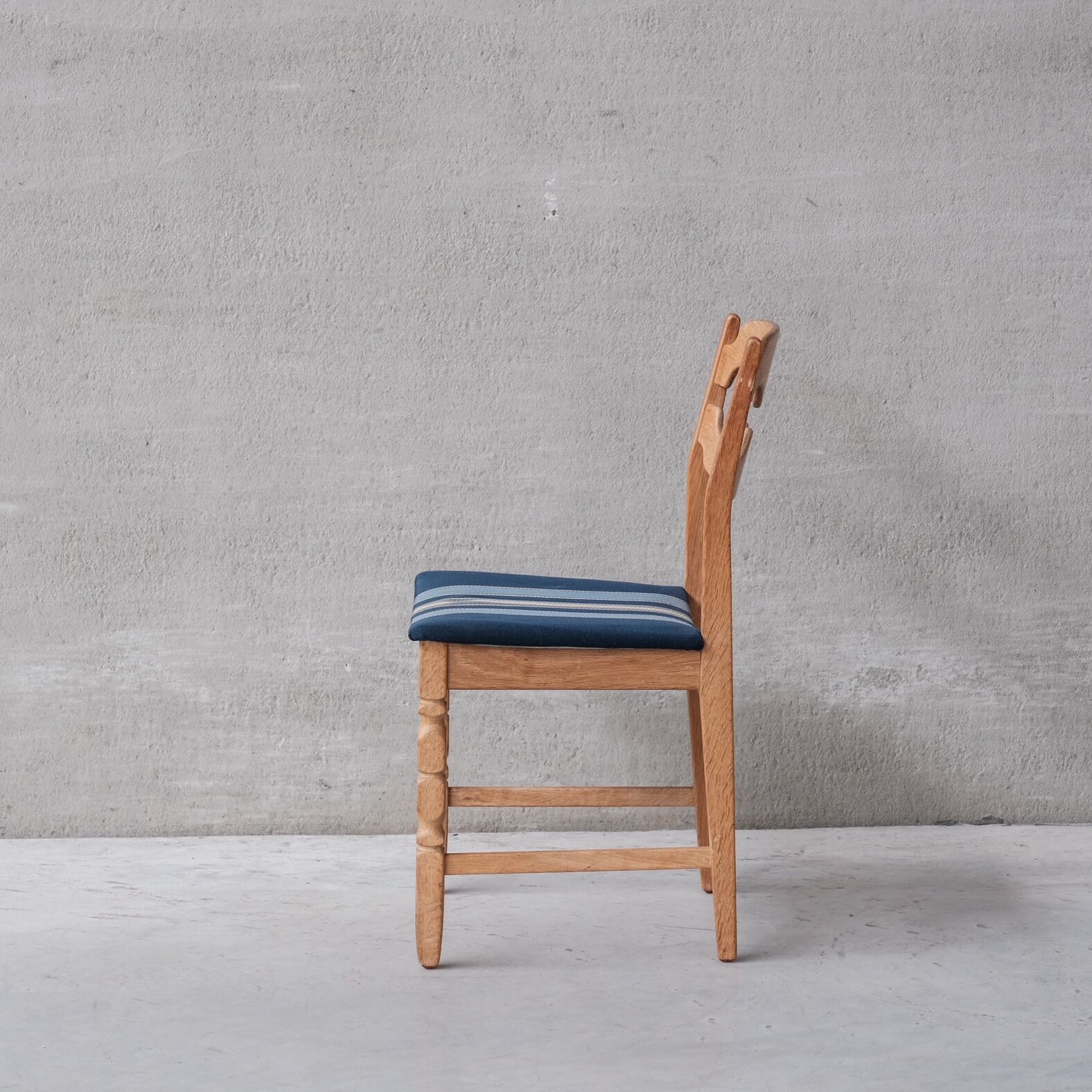 Oak dining chairs