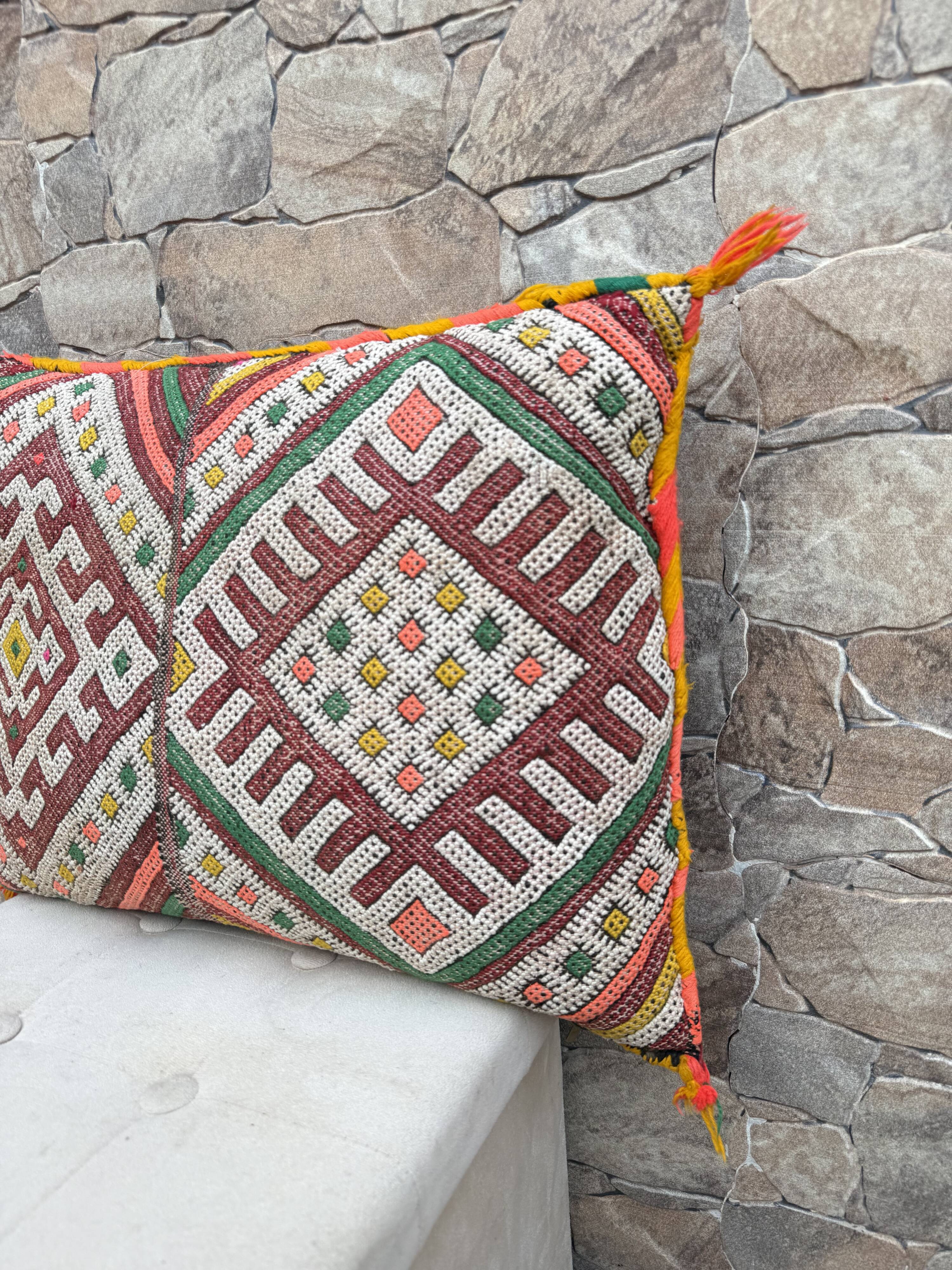 Moroccan pillowcase, Berber cushion cover, woven pillowcase