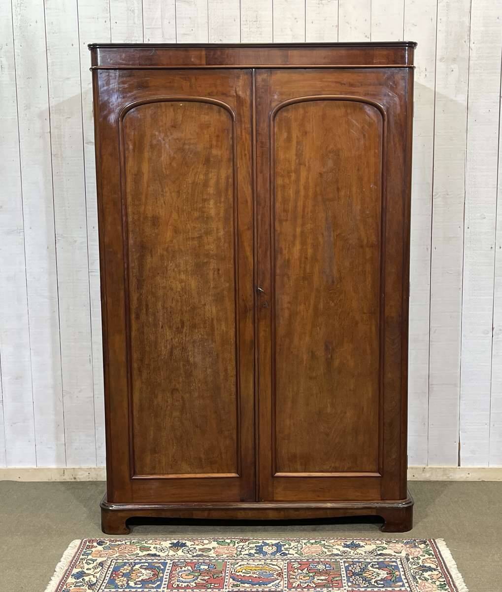 Armoire dressing Victorienne 19ème en acajou.