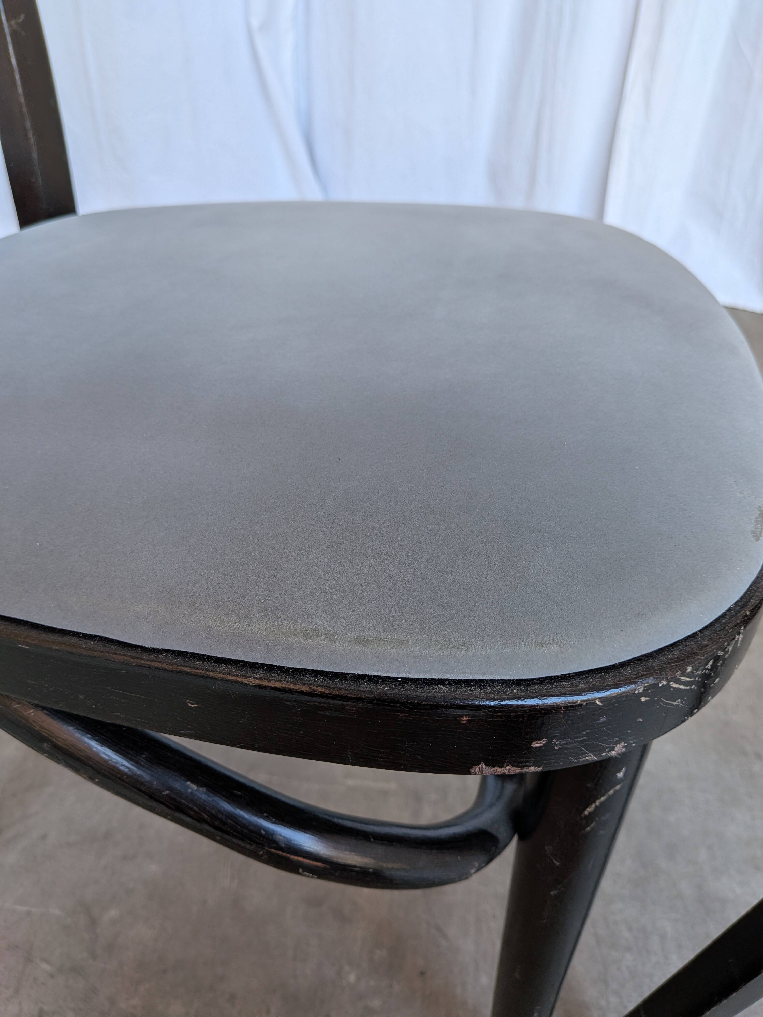 Chaises de salle à manger STOL Kamnik vintage : ensemble de 4 des années 1970, style moderne du milieu du siècle.