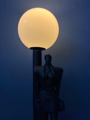 Lampe de bureau art déco vintage en porcelaine avec abat-jour en verre