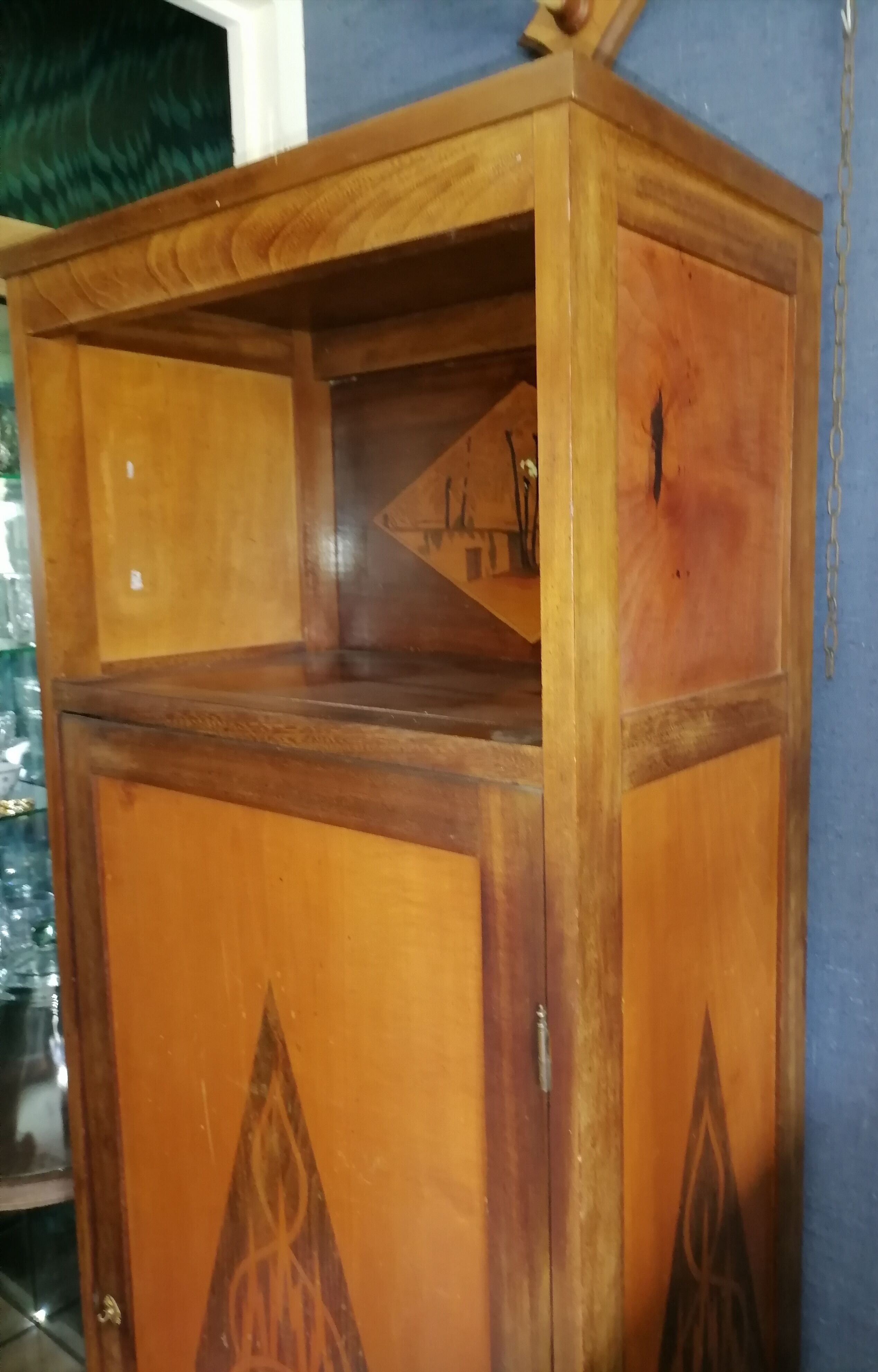 Furniture column art nouveau