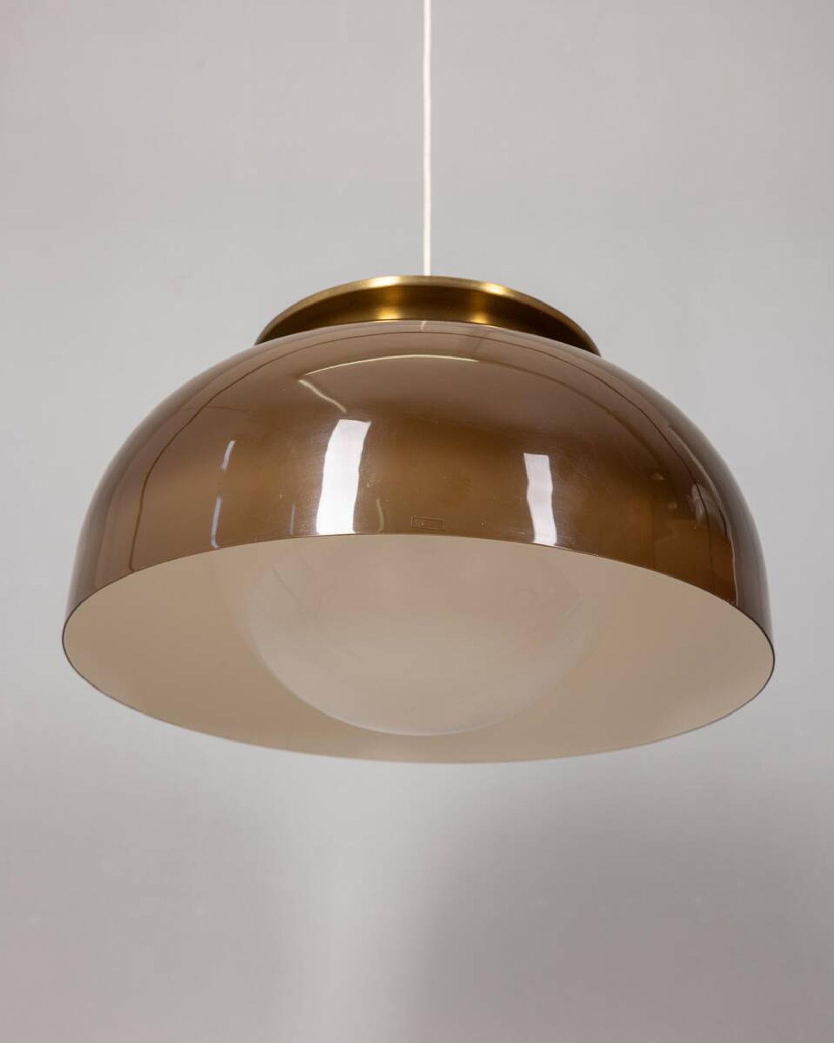 Lustre vintage années 70 en plastique marron design Massoni pour Harvey Guzzini