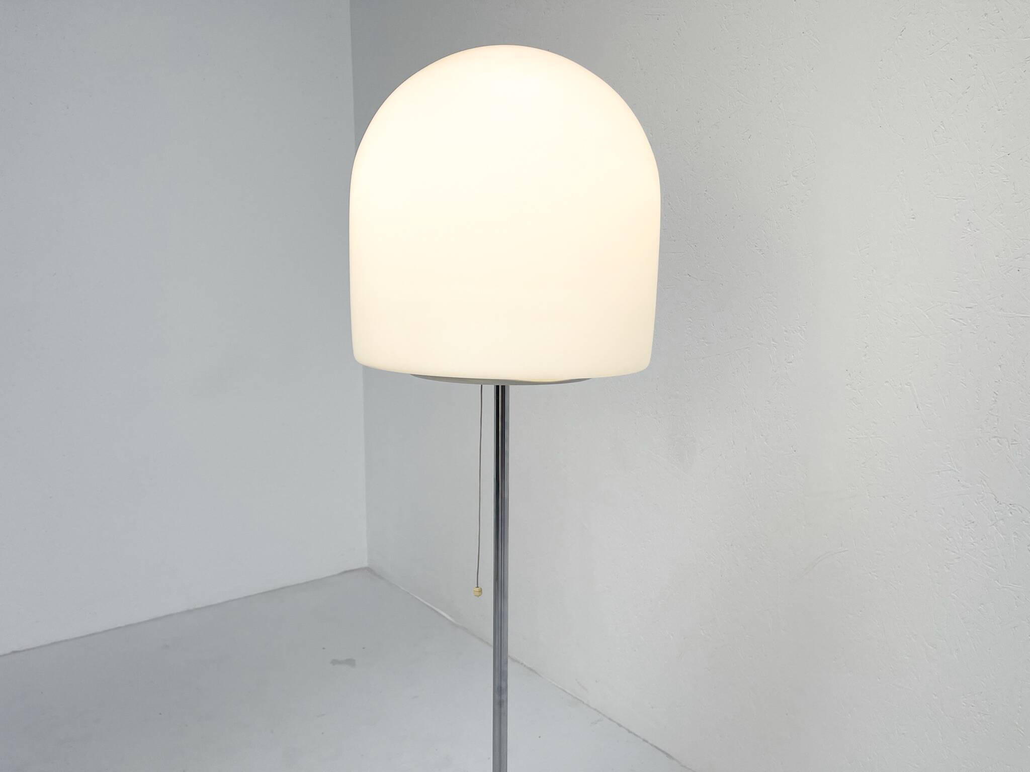 Rare A251 Floor Lamp Aldo Van den Nieuwelaar