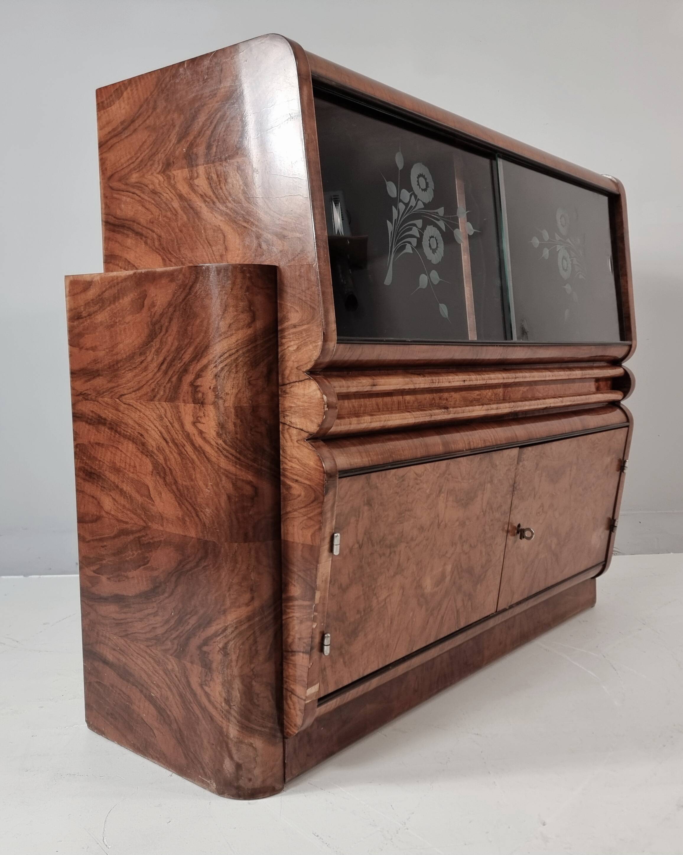 Art Deco Cabinet Bar, 1940s