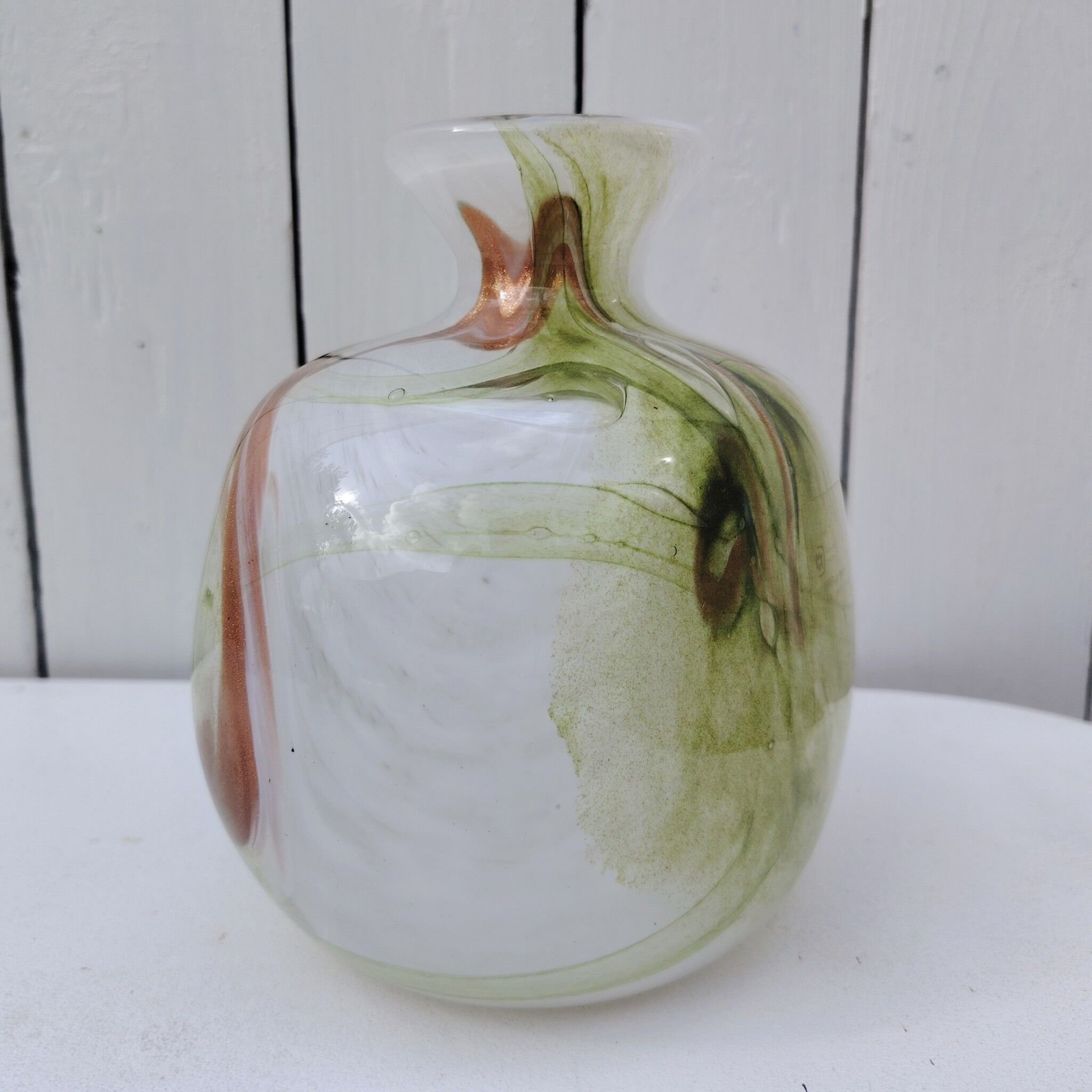 Blown glass vase, Bob the Bleis, Maure-vieil