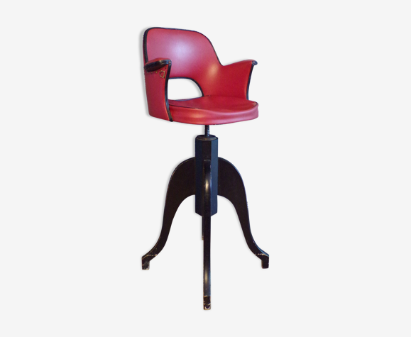 Vintage hairdresser's chair for children
