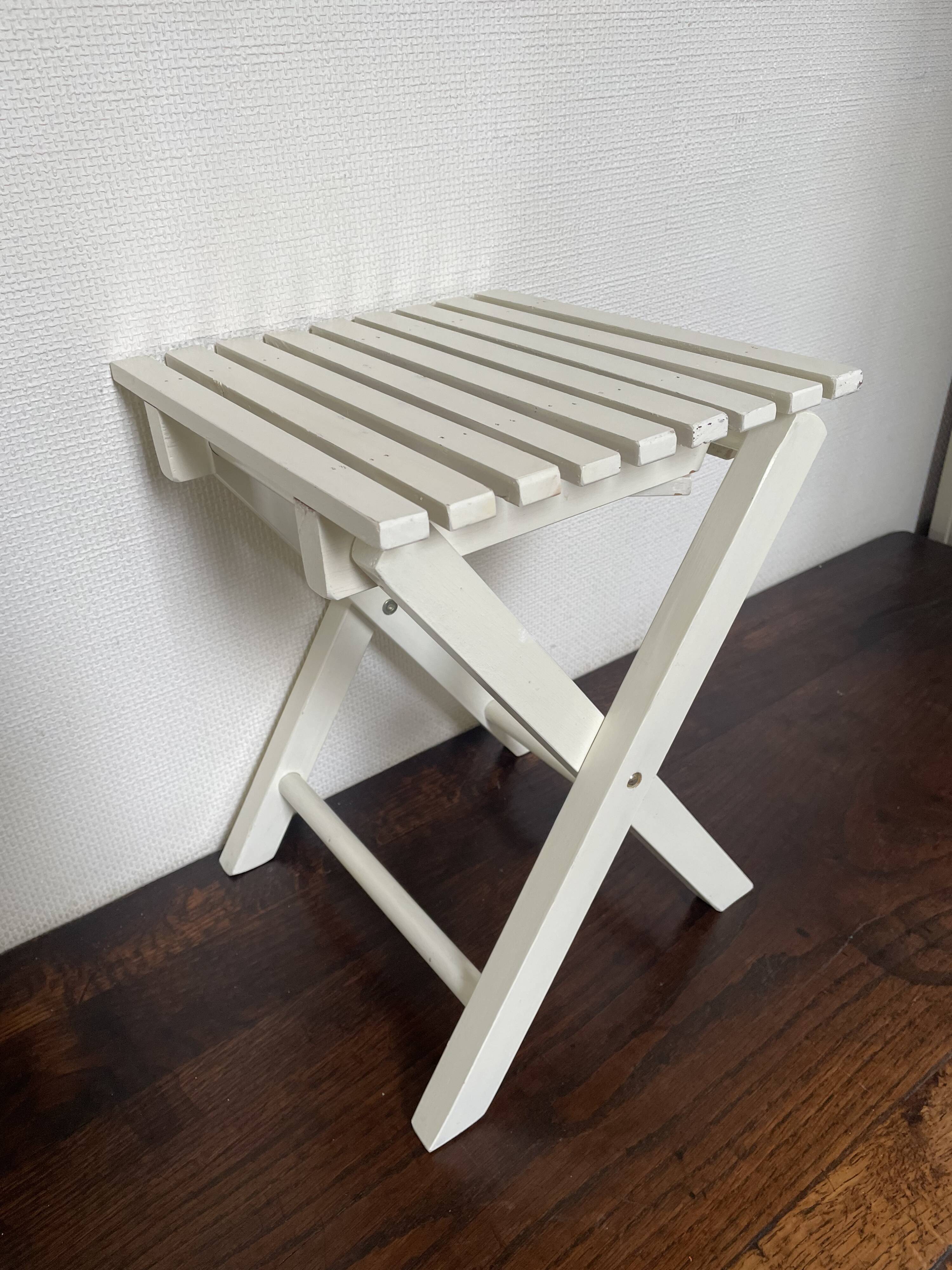 Tabouret de pêche à lattes vintage