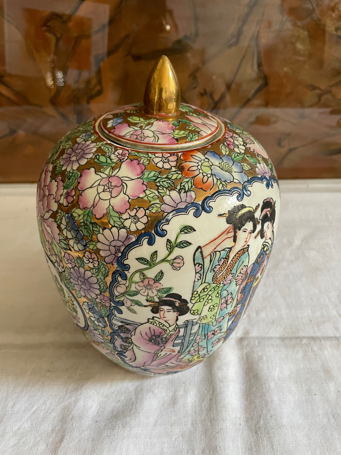 Chinese Urn