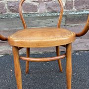 Authentic kohn b9 or le corbusier bentwood armchair