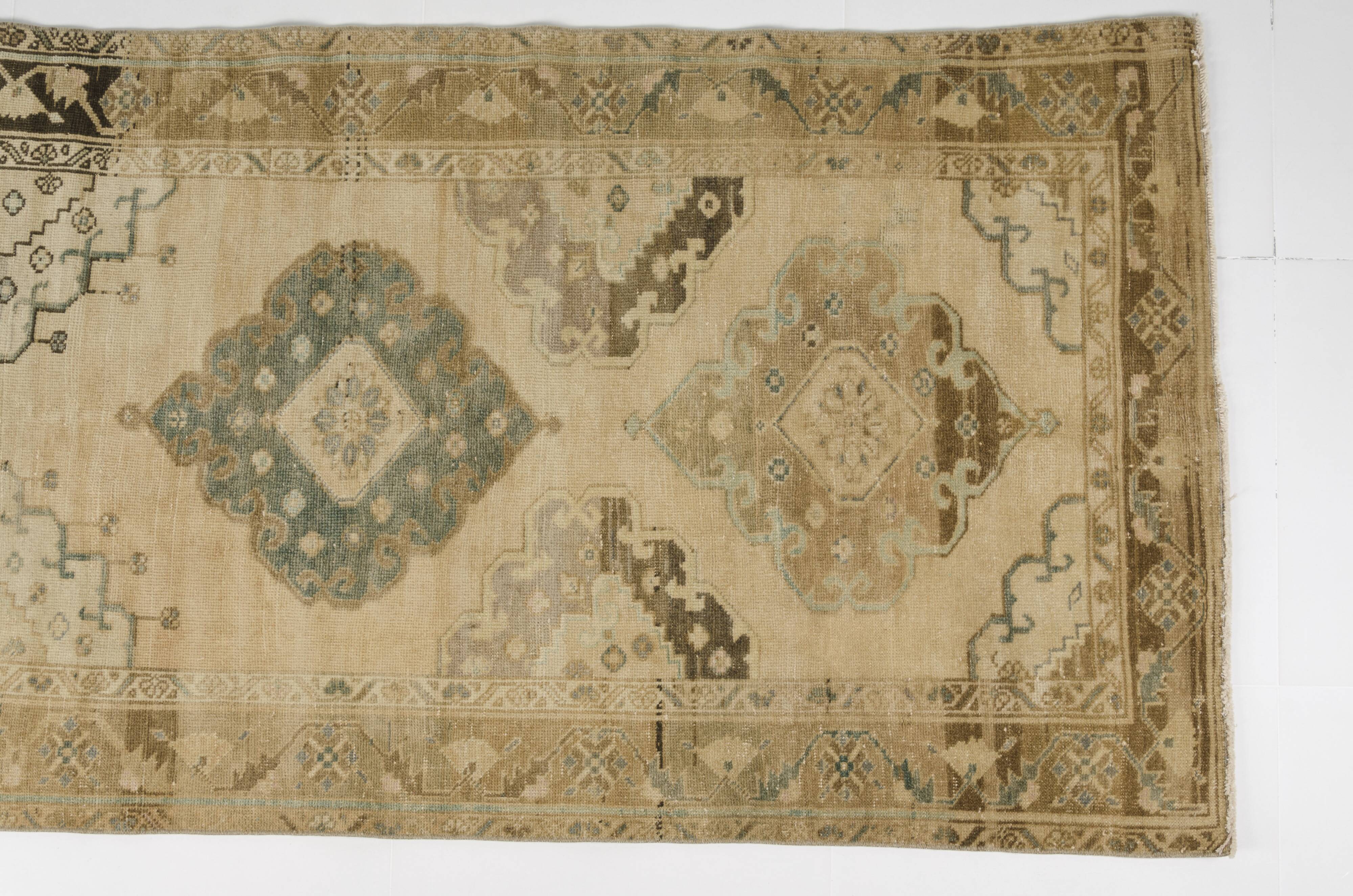 Tapis décoratif vintage anatolien