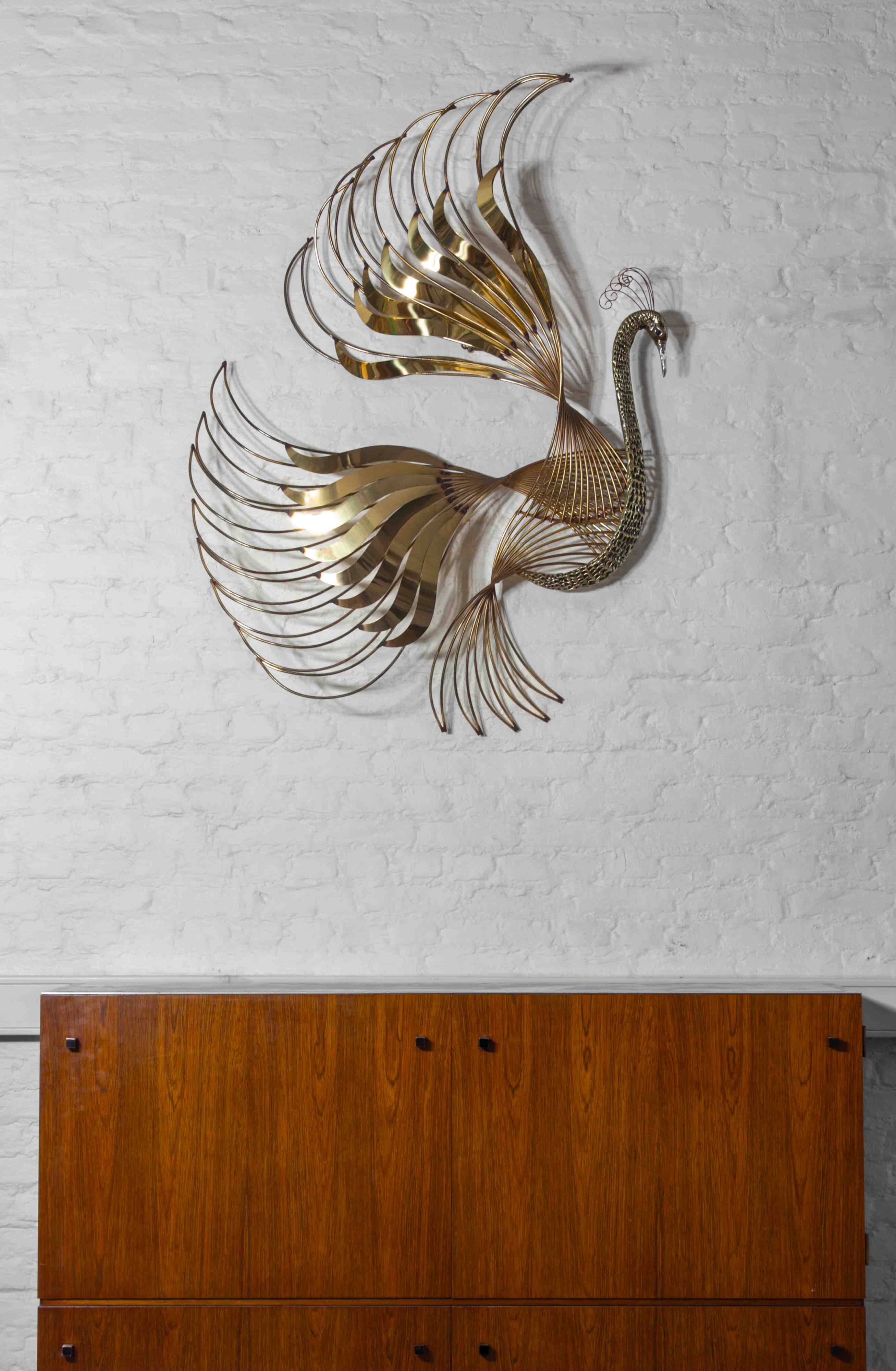 Impressive wall "Peacock" wall sculpture in brass by Curtis Jere, 1980s