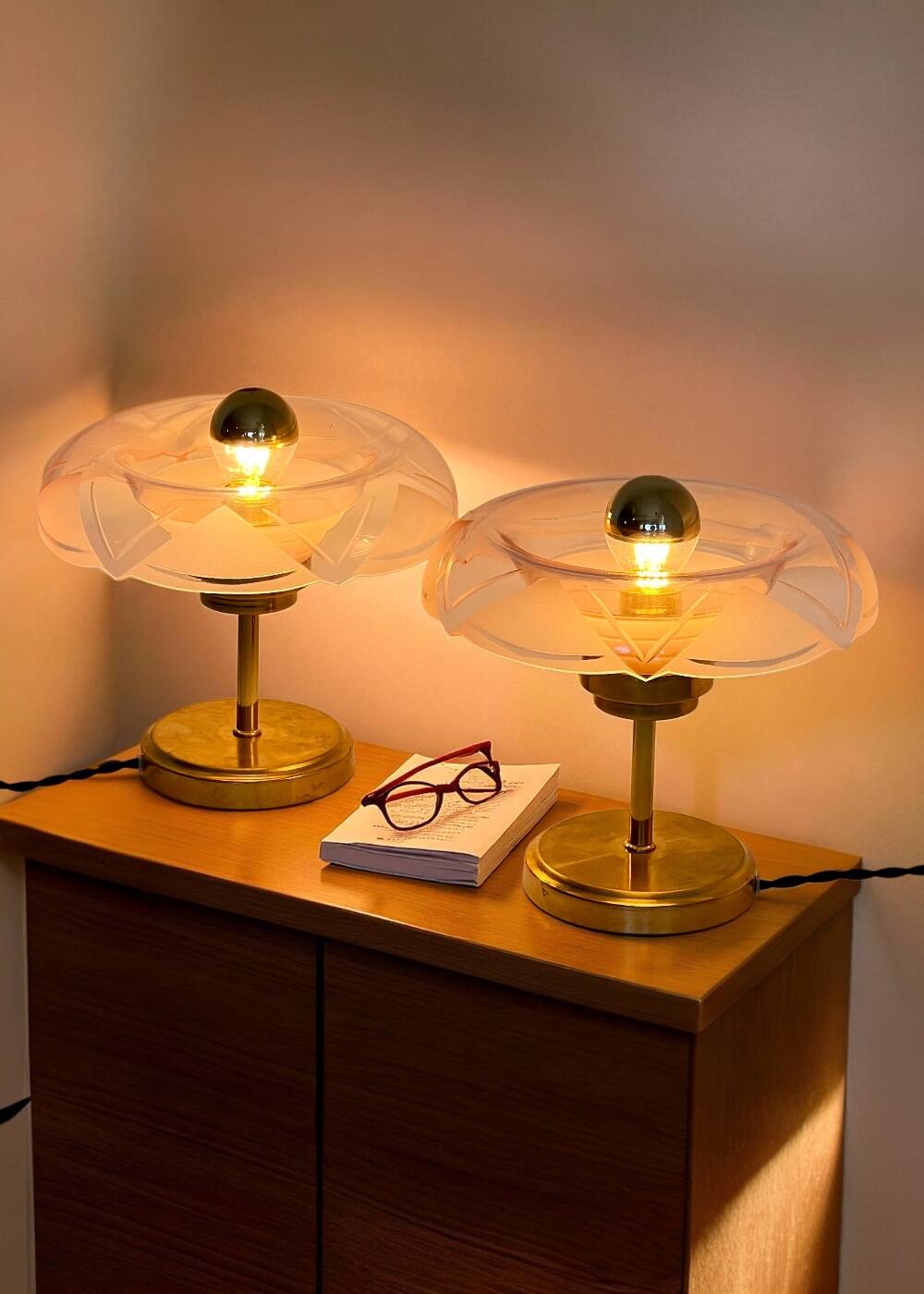 Pair of Art Deco bedside lamps in brass and etched glass