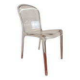 Chaise transparente monobloc en polycarbonate