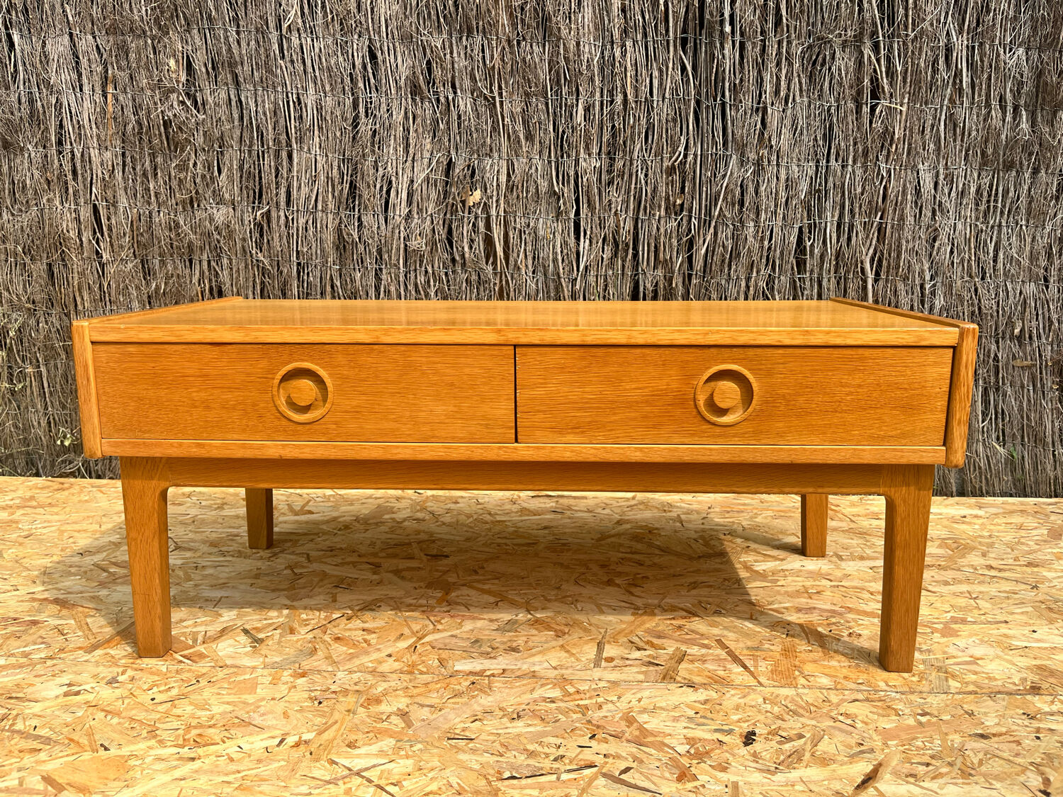 Low row in light oak