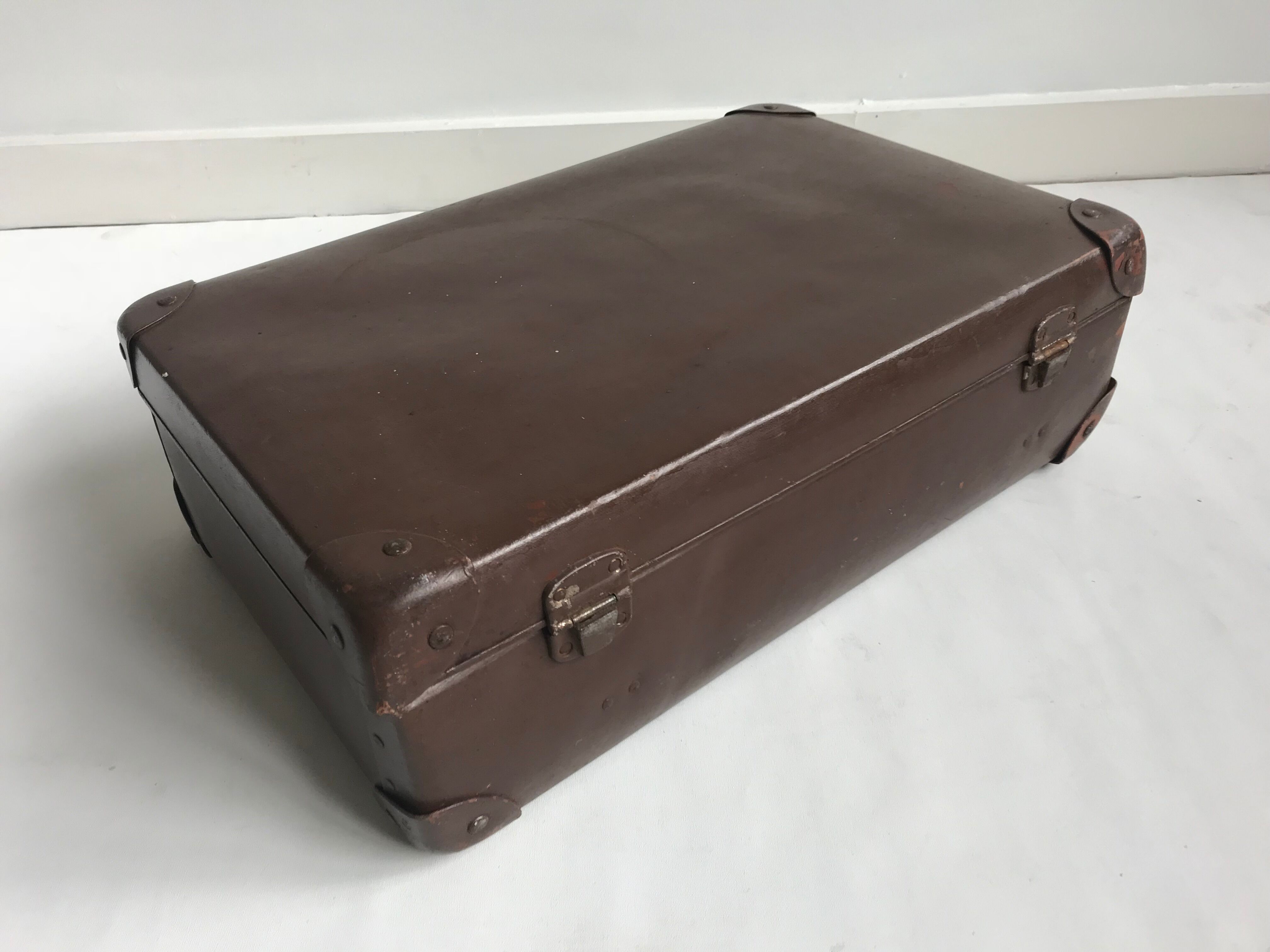 Vintage suitcase Brown