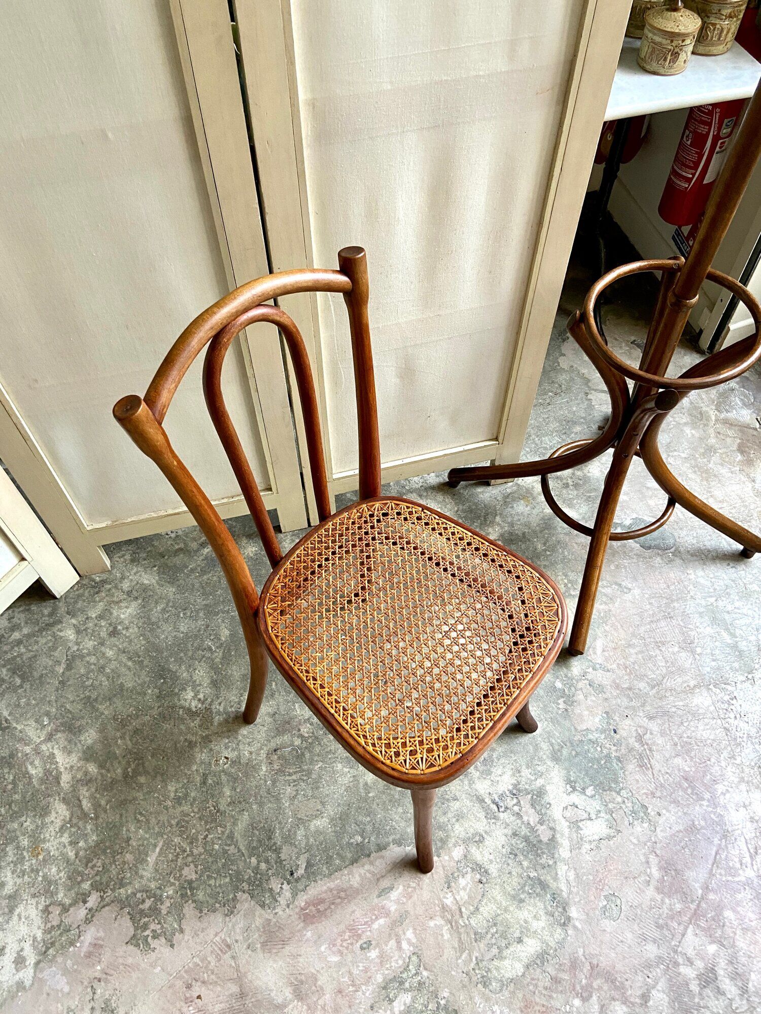 Chair 56 in arched beech and canning by Michael Thonet for Thonet Wien