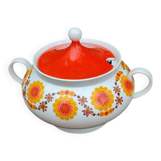 Vintage soup tureen