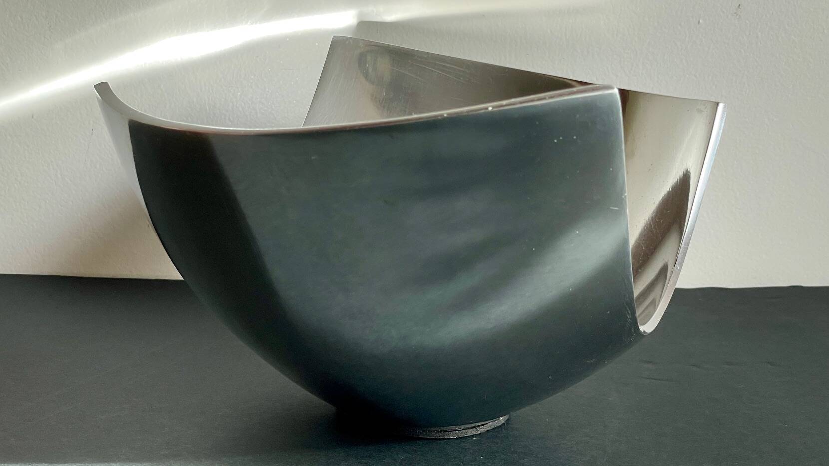 Vintage polished metal fruit bowl