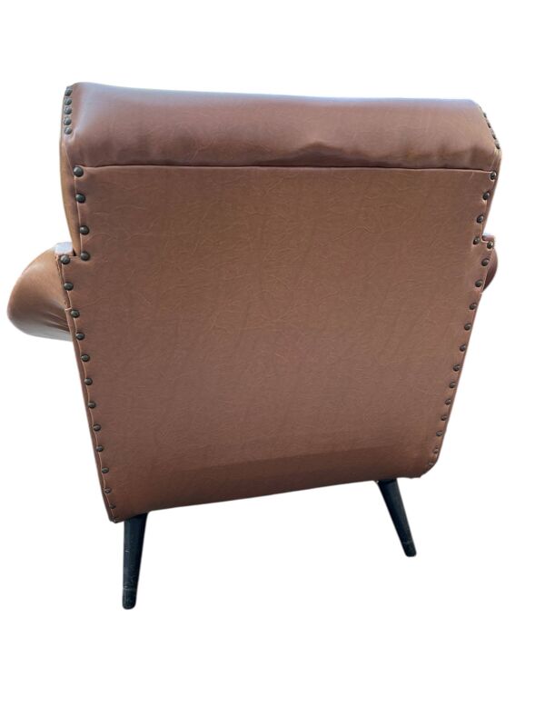2 fauteuils vintage en skaï marron