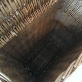 Clothes basket or wicker bread hut