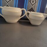 1 milk jug and 1 sugar jar