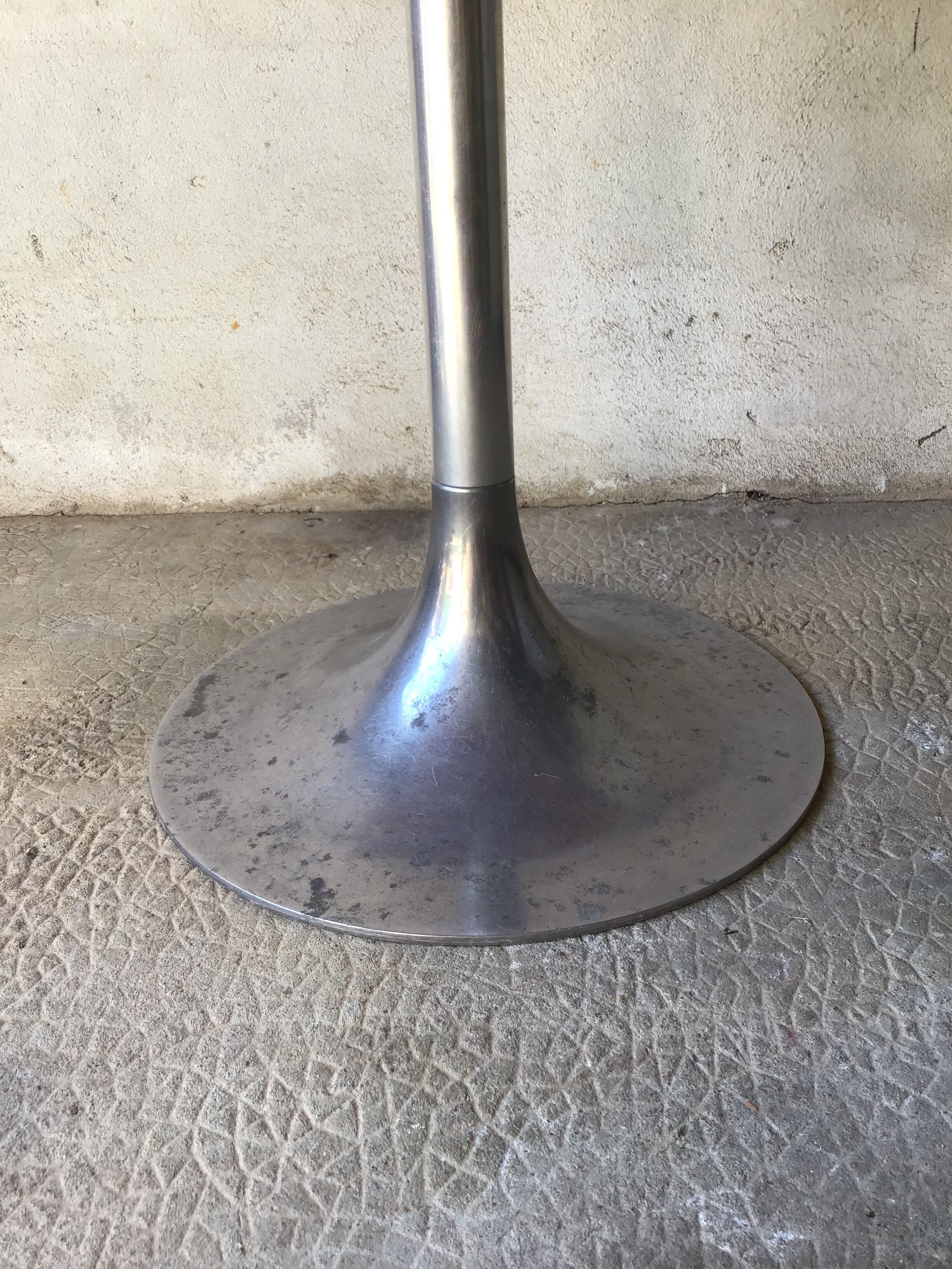Table bistrot