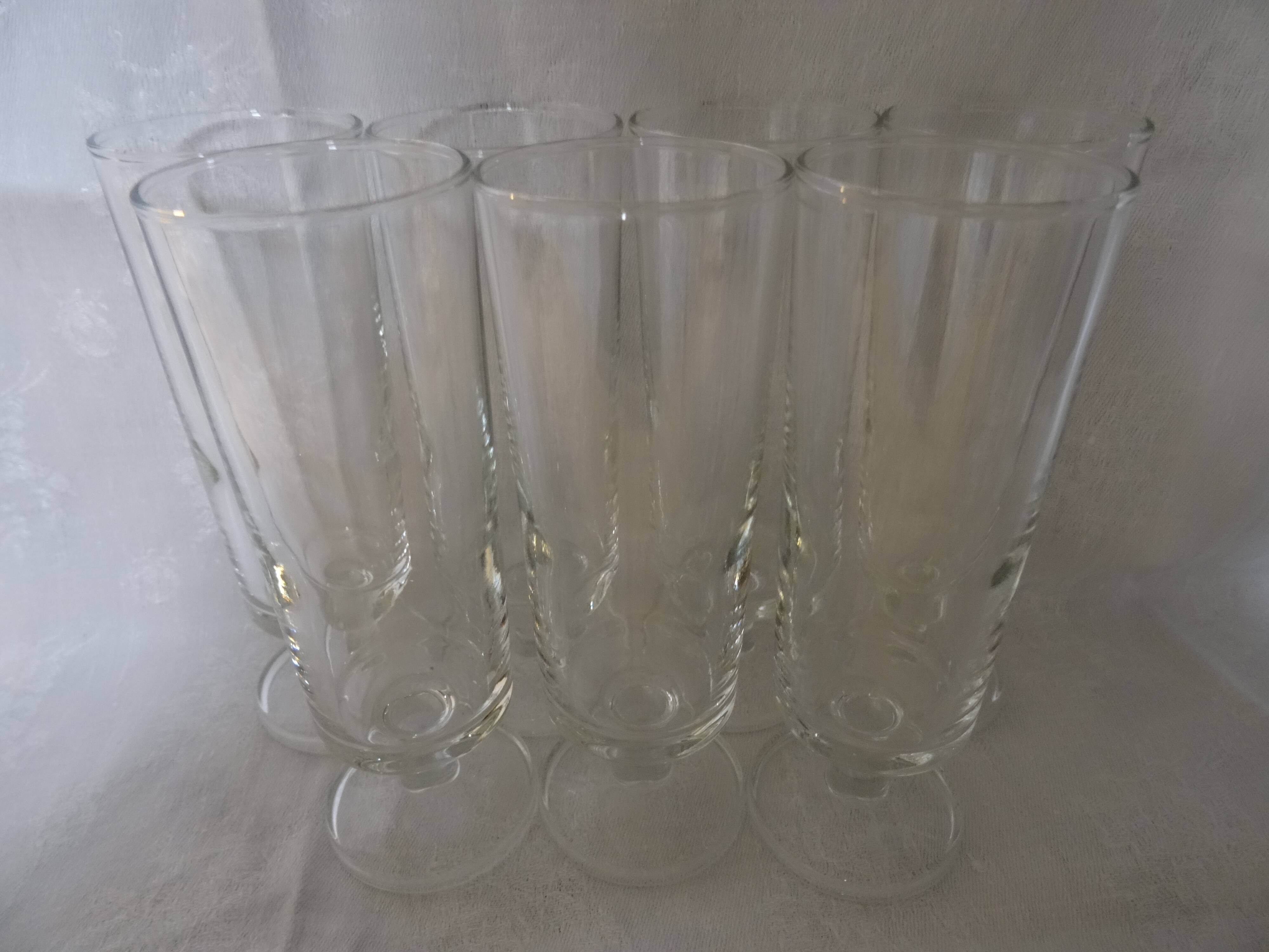 Lot of 7 seventies flutes