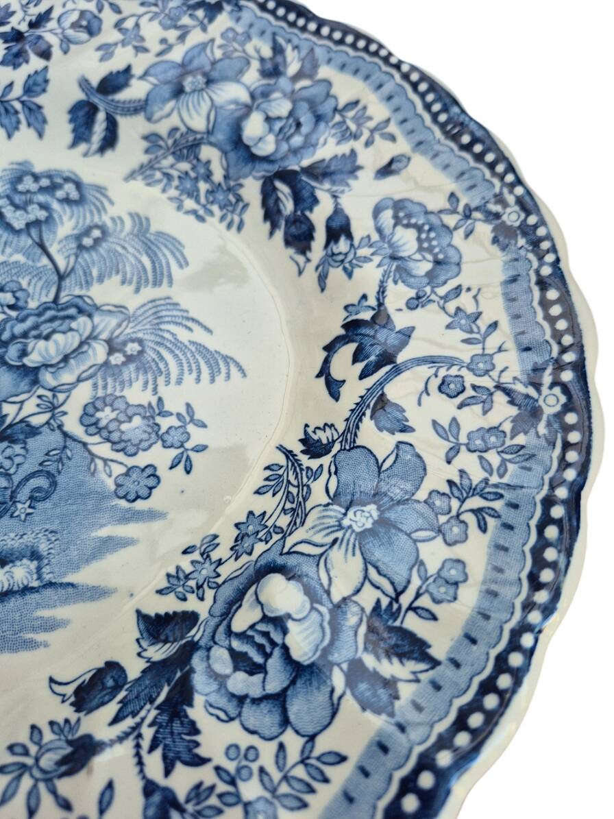 English serving dish