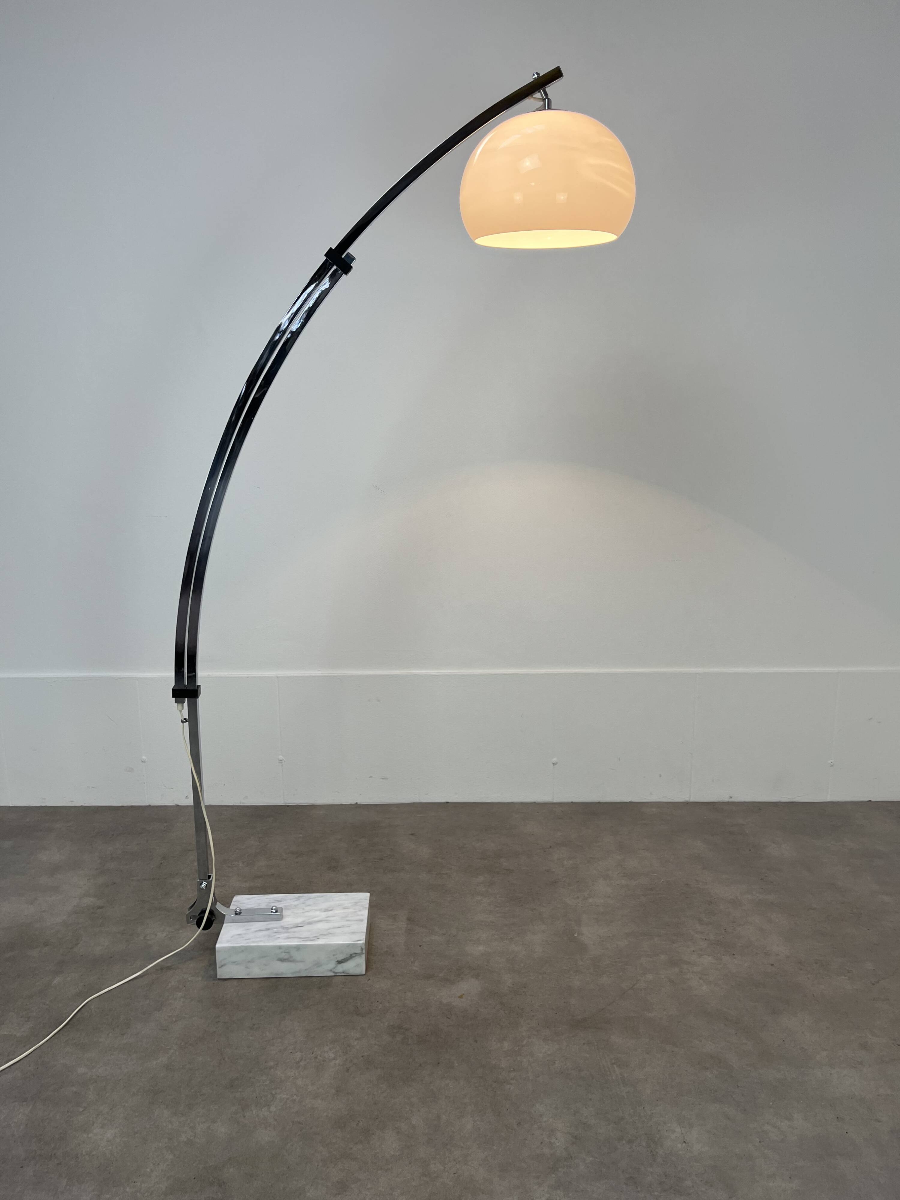 Goffredo Reggiani arc floor lamp, 1970s