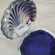Beurrier coquillage Saint Jacques en inox et sa coupelle bleue