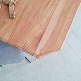 Art deco table - sanded raw wood - flower patterns