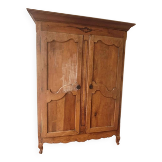 Armoire bois massif ancienne