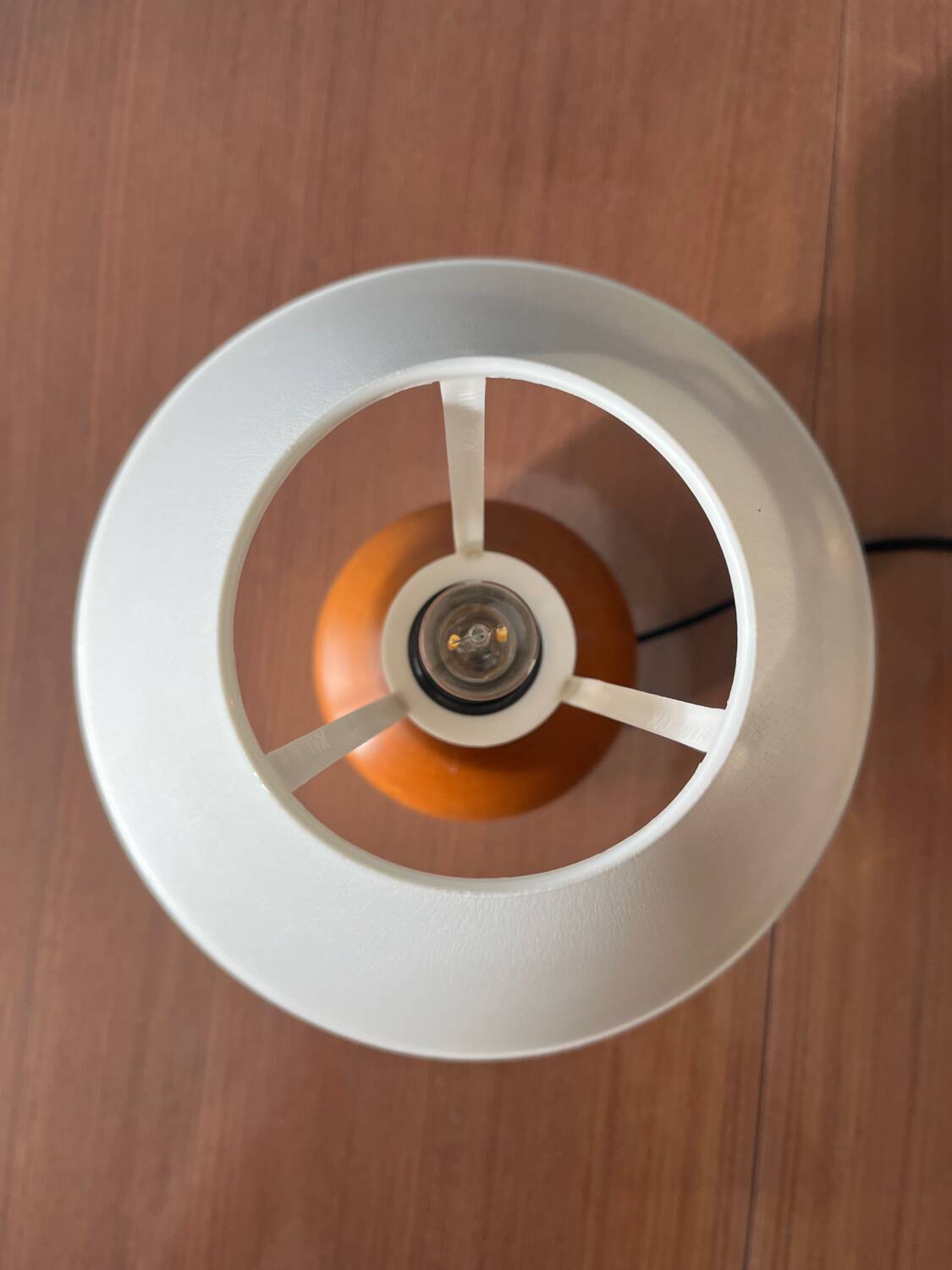 Pair of solid wood ball lamps