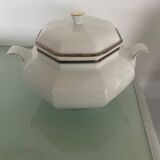 Porcelain soup tureen