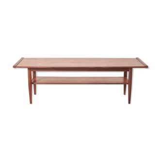 Vintage coffee table with magazine holder