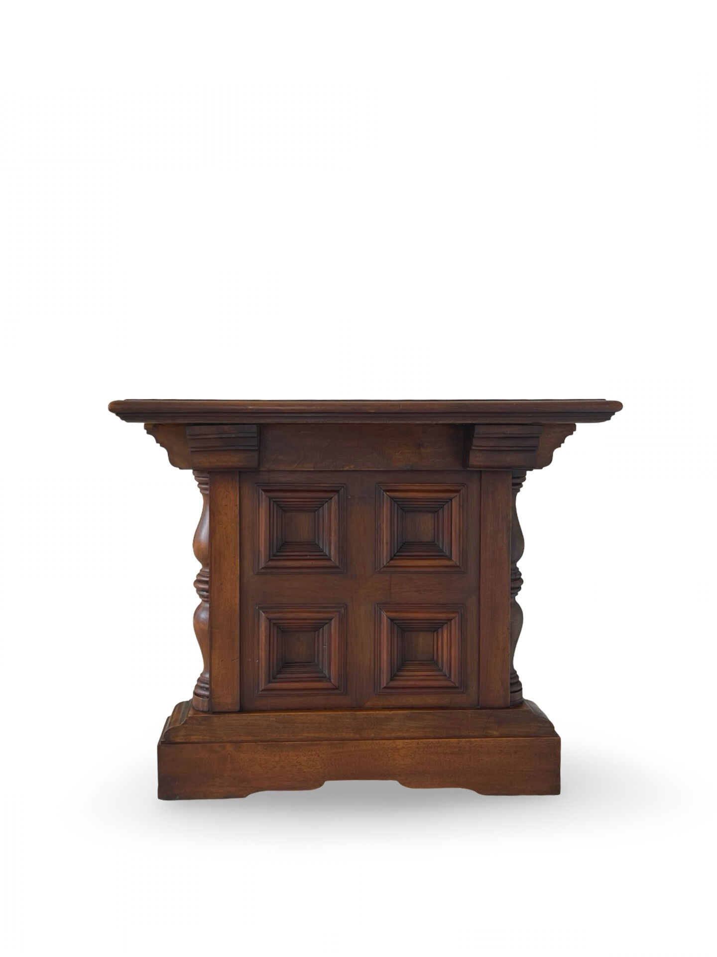 La table à manger extensible de haute qualité de style Renaissance italienne,