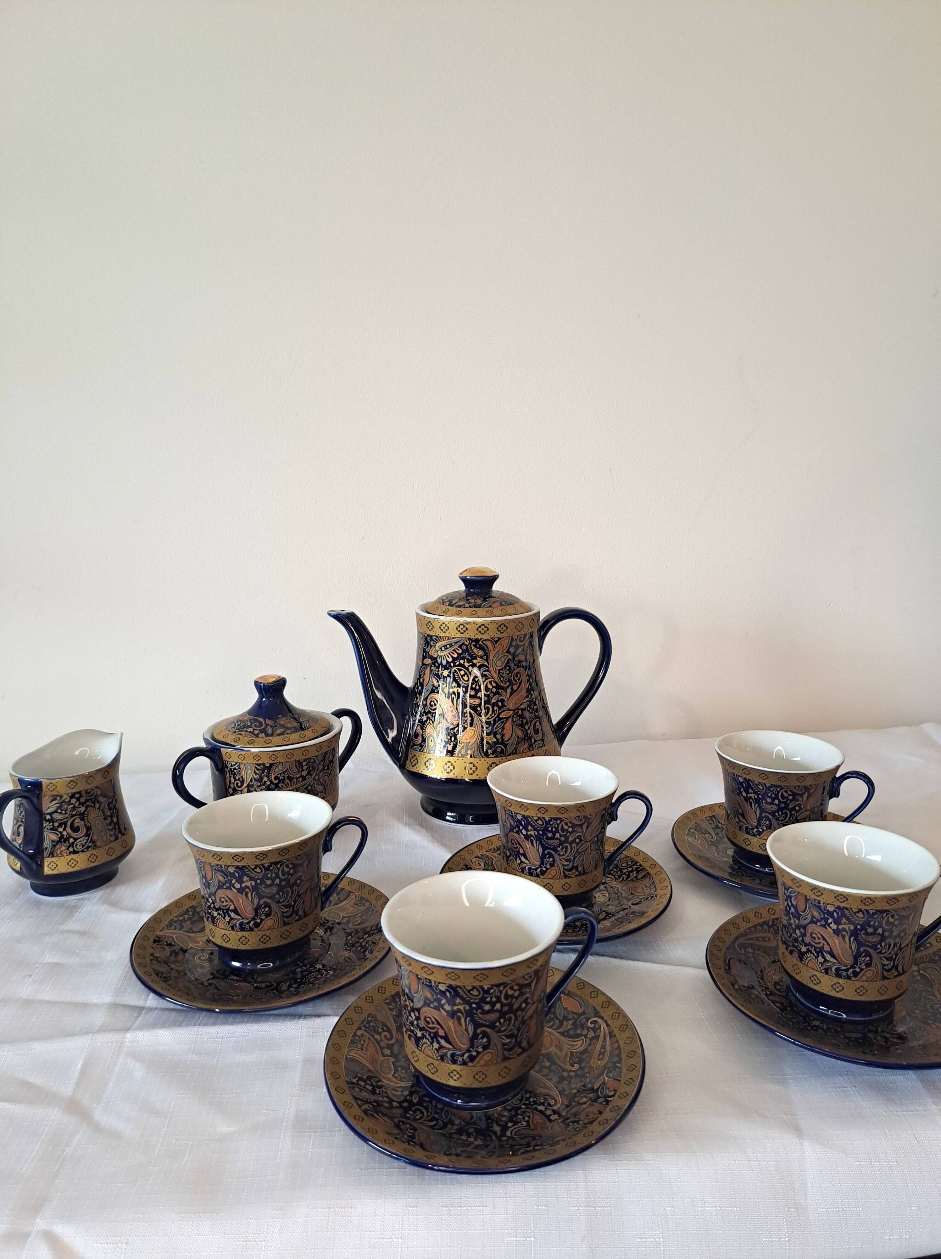 Service à café vintage D&S France – porcelaine bleue et or – 13 pièces