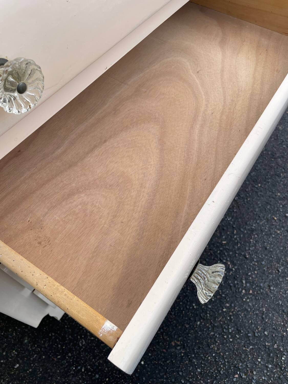 Art Deco chest of drawers with moustache feet, 1930